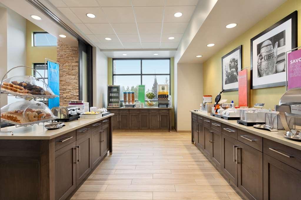 Hampton Inn & Suites Снокуалми Ресторант снимка